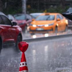 Meteorolojik uyarı verilen illerde 18 bin 705 personel g&ouml;revlendirildi