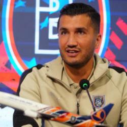 Nuri Şahin futbolcularından &ouml;z&uuml;r diledi