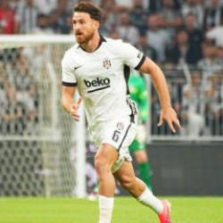 Salih &Ouml;zcan: İnanılmaz bir atmosfer vardı
