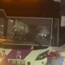 Sefer sırasındaki tartışma kanlı bitti: 10 kişi otob&uuml;s şof&ouml;r&uuml;ne acımasızca saldırdı