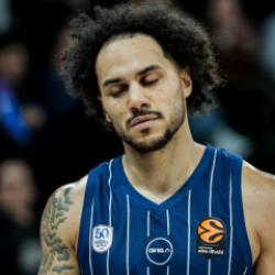Shane Larkin'den Anadolu Efes'e sitem dolu s&ouml;zler