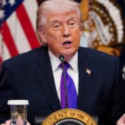 Trump'tan Suudi Arabistan kararı! Tarihi n&uuml;kleer anlaşma! 30 yıl s&uuml;recek! 