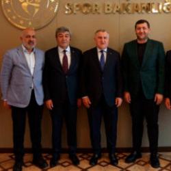 1. Lig ekibinden Bakan Bak'a ziyaret
