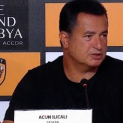 Acun Ilıcalı 4 b&uuml;y&uuml;klere isyan etti: Premier Lig'de bile yok