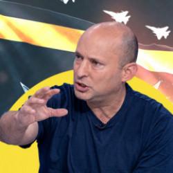 Eski İsrail Başbakanı Bennett: Katar bizim i&ccedil;in İran'dan daha tehlikeli bir konumda