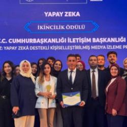 İletişim Başkanlığının yapay zekalı medya izleme projesi "Bilge Uz"a &ouml;d&uuml;l
