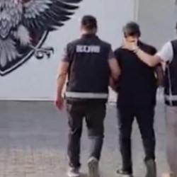 Kamuda iş vaadiyle 1,8 milyon lira dolandıran ş&uuml;pheli tutuklandı