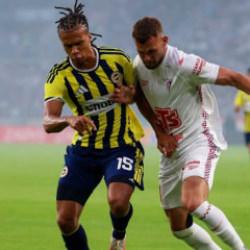 Polonya basınından Fenerbah&ccedil;e yorumu: Korku saldı