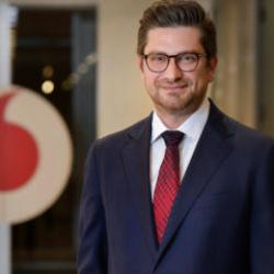 Vodafone T&uuml;rkiye&rsquo;de &uuml;st d&uuml;zey atama