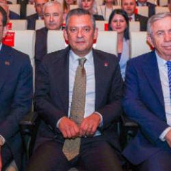 Yeni Parti aslında kimin kontrol&uuml;nde? Perde arkasındaki ger&ccedil;ekler