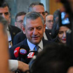 Yeni parti, muhalif kesime yeni bir şey s&ouml;yleyebiliyor mu?