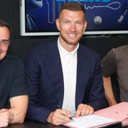40 yaşındaki Dzeko'dan 1 yıllık imza