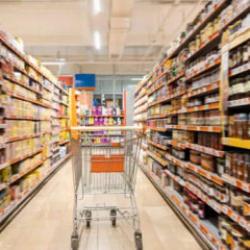 Dev market satılmıştı: Onlarca şubesi kapatılıyor! Son nokta koyuldu