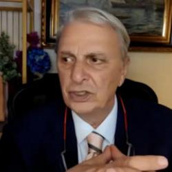 T&Uuml;GVA'nın yaz okulları finalinde Kur&rsquo;an okunup salavat getirilmesi Ataklı'yı rahatsız etti