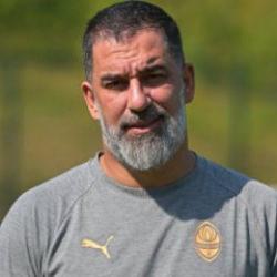 Arda Turan fırtınası s&uuml;r&uuml;yor! Shakhtar deplasmanda g&uuml;ld&uuml;