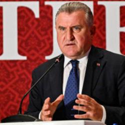 Bakan Bak'tan hakem değerlendirmesi! '&Ouml;nemli olan hatayı en aza indirmek'
