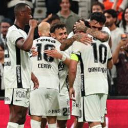 Beşiktaş Avrupa mesaisinde! Hradec Kralove ma&ccedil;ı &ouml;ncesi Trossard bilmecesi