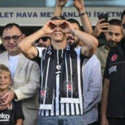 Beşiktaş'ta Leandro Trossard gelişmesi