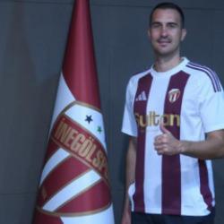 Bir d&ouml;nem Fenerbah&ccedil;e'de oynuyordu! Milli yıldız 2. Lig ekibine imza attı