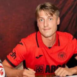 Galatasaray ma&ccedil;ı &ouml;ncesi &Ccedil;orum'dan orta sahaya 'Viking' transferi