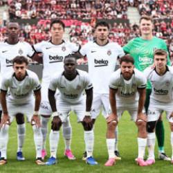 Hradec Kralove-Beşiktaş! CANLI