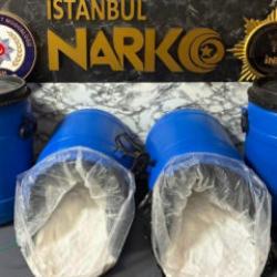 Kağıthane'de ele ge&ccedil;irildi: Tam 104 kilo! G&ouml;zaltılar var