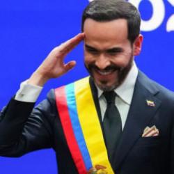 Kolombiya'nın yeni Cumhurbaşkanı g&ouml;reve başladı