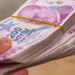 Maaş erken yatacak: Bu şartlarda emeklilik tarihi &ouml;ne &ccedil;ekiliyor!