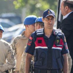 Menderes Belediye Başkanı İlkay &Ccedil;i&ccedil;ek i&ccedil;in ihra&ccedil; talebi!