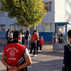 Okullarda yeni d&ouml;nem kapıda: 30 bin g&uuml;venlik g&ouml;revlisi g&ouml;reve başlıyor