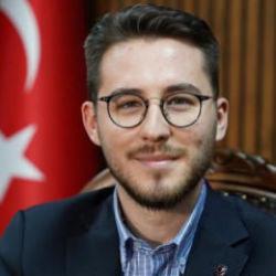 &Ouml;ze D&ouml;n&uuml;ş Platformu Başkanı: 'T&uuml;rkiye'nin en b&uuml;y&uuml;k g&uuml;c&uuml; ortak akıl ve toplumsal dayanışma'