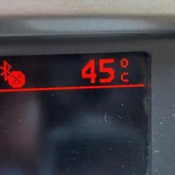 Şehir merkezinde termometreler 45 dereceyi g&ouml;rd&uuml;, sokaklar bomboş kaldı!