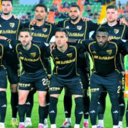 S&uuml;per Lig'de 2 şampiyonluk yaşamıştı! Milli futbolcu 1. Lig ekine imza attı