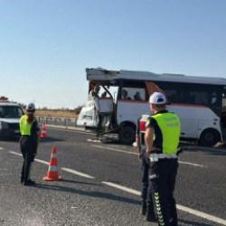 Tekirdağ&rsquo;da 4 ara&ccedil; zincirleme kazaya karıştı; 29 yaralı
