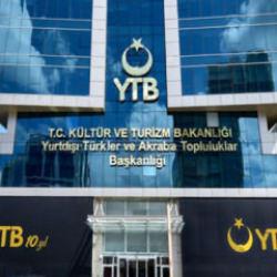 YTB'den yurt dışındaki T&uuml;rklere b&uuml;y&uuml;k destek: Burs başvuruları başladı!
