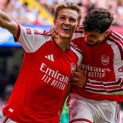 Sezonun ilk kupası Arsenal'ın! Yeni transfer alev aldı: City'yi sahadan sildiler
