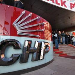 Aydın'da CHP'li belediye meclis &uuml;yesi AK Parti'ye ge&ccedil;ti