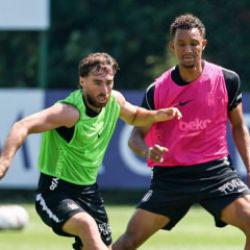 Beşiktaş'ta ayrılık! Yıldız oyuncu arkadaşlarıyla vedalaştı: İşte yeni takımı