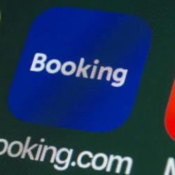 9 yıldır kapalıydı! Booking ve Airbnb&rsquo;e şartlı izin!