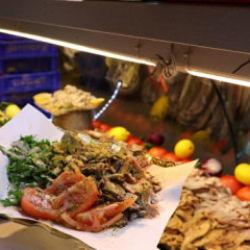 D&uuml;nyanın en k&ouml;t&uuml; 100 sokak lezzeti belli oldu... 33. sırada ise T&uuml;rkiye'den bir yemek var