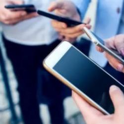 Efsane model tarih oluyor! Samsung fişini &ccedil;ekti