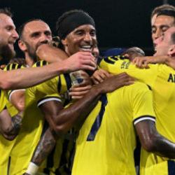  Fenerbah&ccedil;e&rsquo;nin Gen&ccedil;lerbirliği ma&ccedil;ı kamp kadrosu a&ccedil;ıklandı