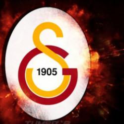 Galatasaray yeni transferini a&ccedil;ıkladı! 