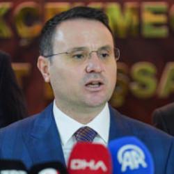 G&uuml;listan Doku soruşturmasında kilit isim! Bakan G&uuml;rlek: Umut Altaş yakında iade edilecek!