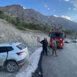 Hakkari-Van karayolunda trafik kazası: 3 yaralı
