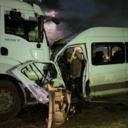 Hatay'da korkun&ccedil; kaza: &Ouml;l&uuml; ve yaralılar var