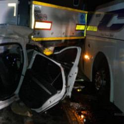 Hatay'da zincirleme trafik kazası: 2 &ouml;l&uuml;, 4 yaralı