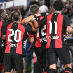İstanbul derbisini 6 dakikada 2 gol atarak kazandılar