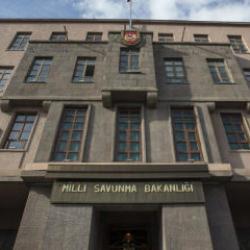 MSB'den net mesaj: 'Hudut karakollarında birlik ve personel azaltılması s&ouml;z konusu değil!'