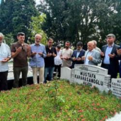 Mustafa Karahasanoğlu vefatının 4. yılında kabri başında anıldı